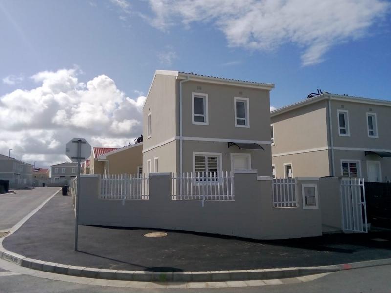 To Let 2 Bedroom Property for Rent in Rivergate Western Cape